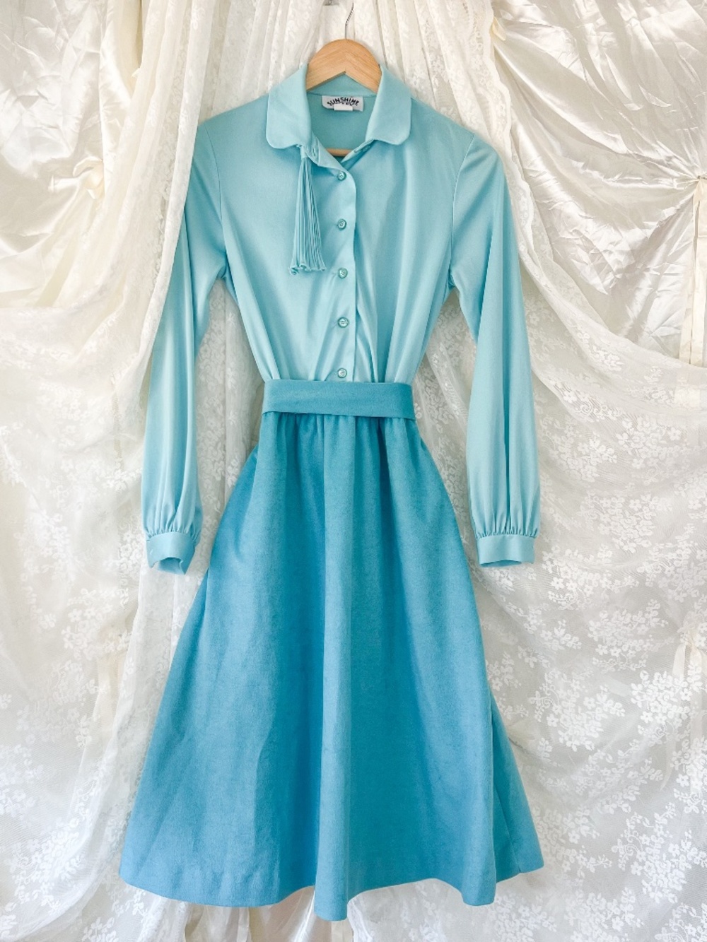 Vintage 1980s Sunshine Alley Aqua Shirtwaist Midi Dress
